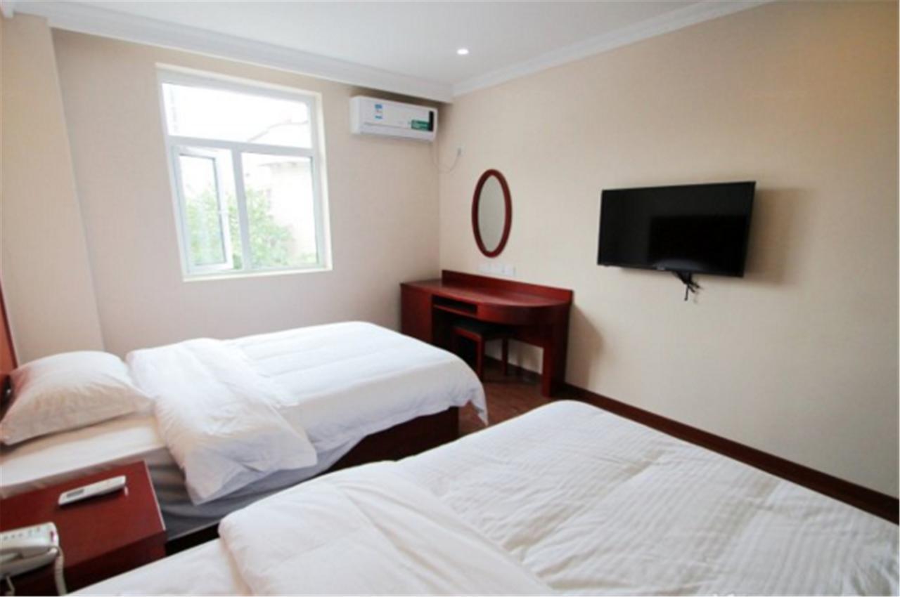 Greentree Inn Shanghai Hongqiao Hub Cao'An Road Huajiang Branch Road Express Hotel Jiading Exteriér fotografie