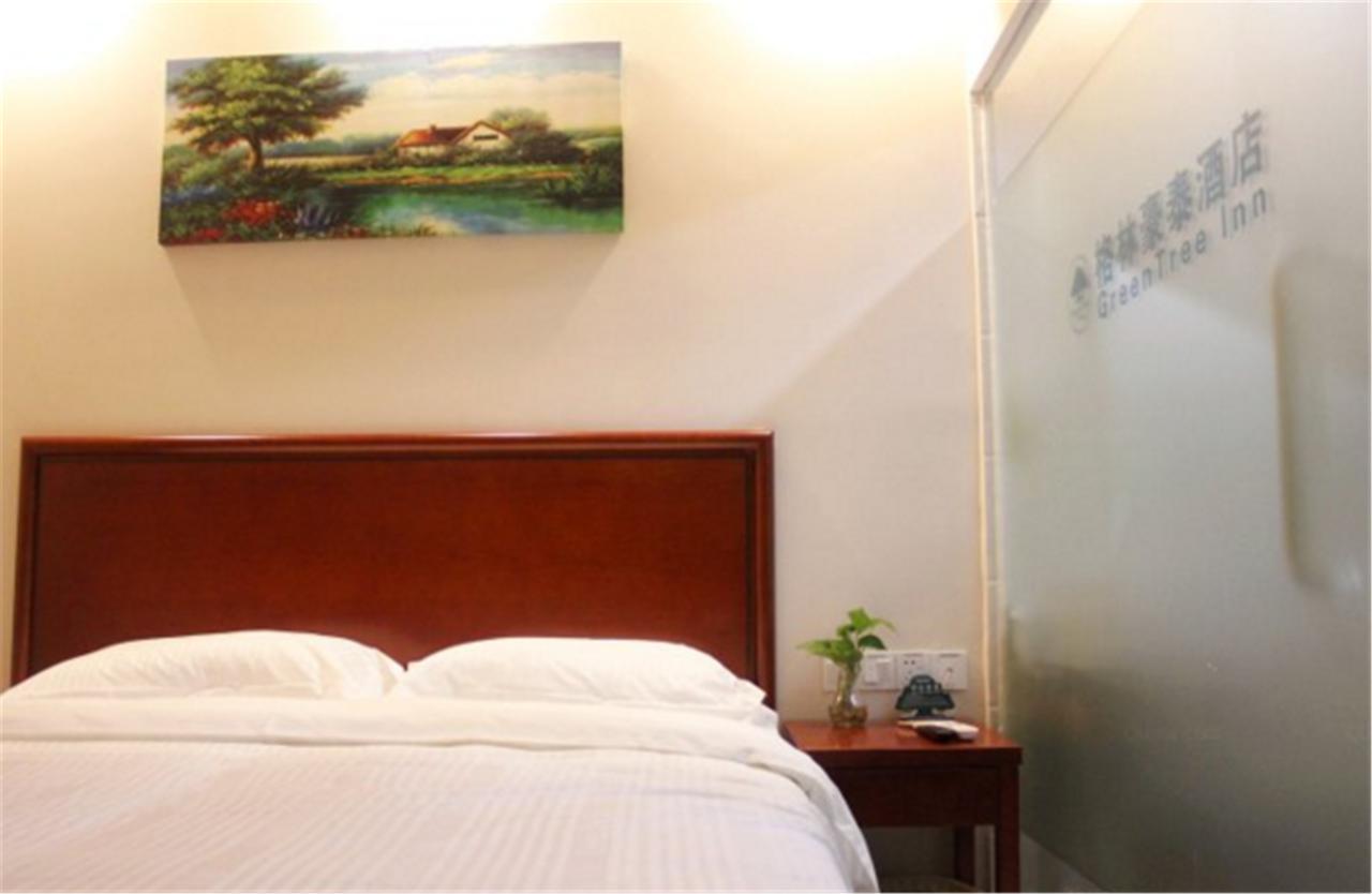 Greentree Inn Shanghai Hongqiao Hub Cao'An Road Huajiang Branch Road Express Hotel Jiading Exteriér fotografie